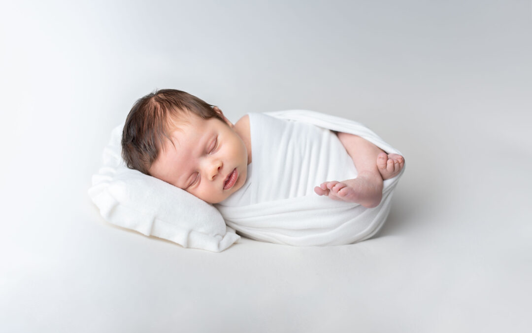 Image of newborn baby sleeping